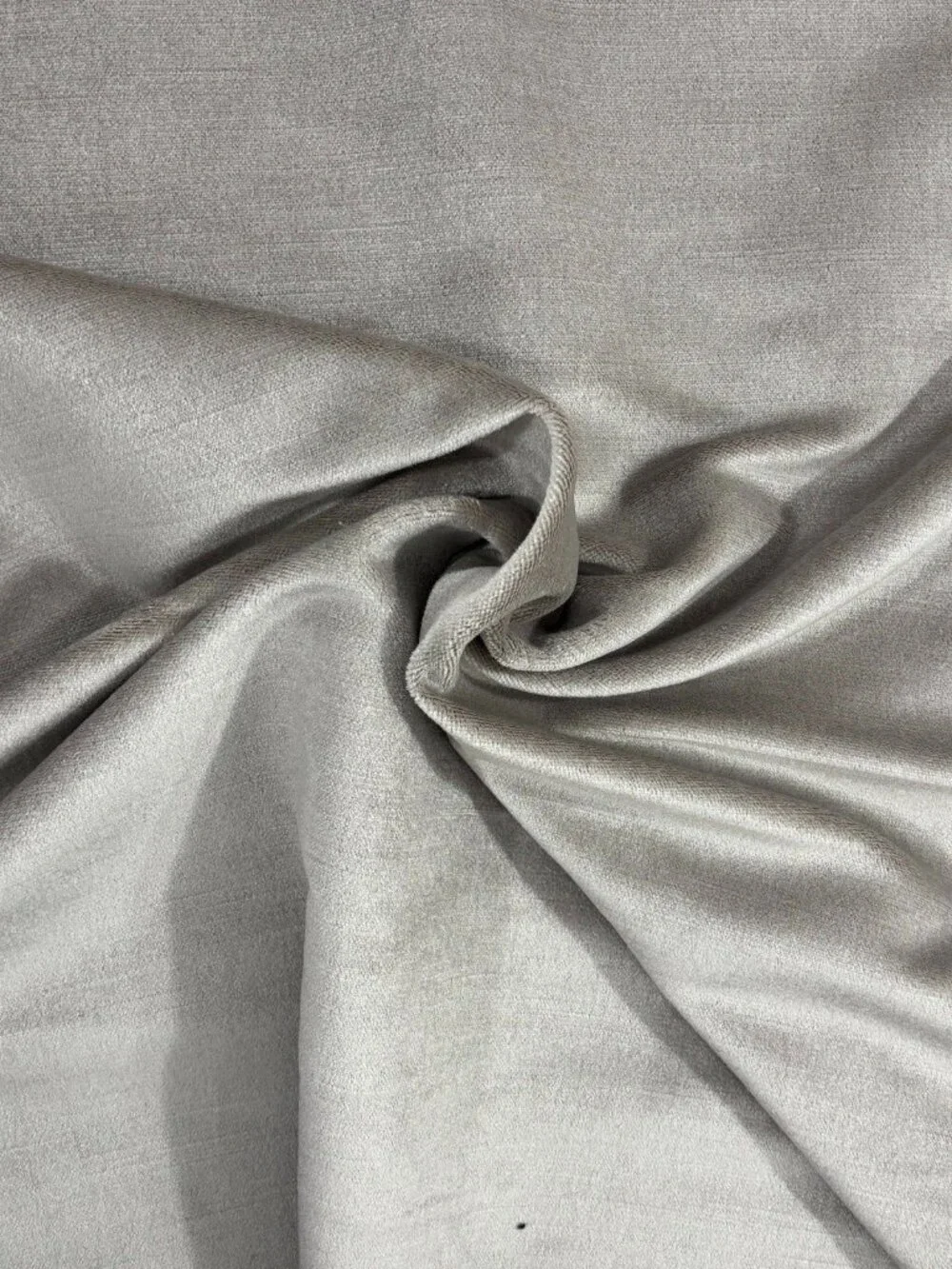DONGHIA Ginger Mohair Velvet Fabric 10126-009 Swing Silver MSRP $5178 Luxury 6Y